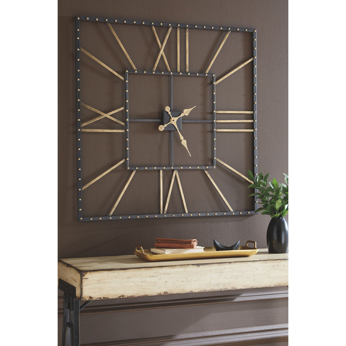 Thames - Black/gold Finish - Wall Clock